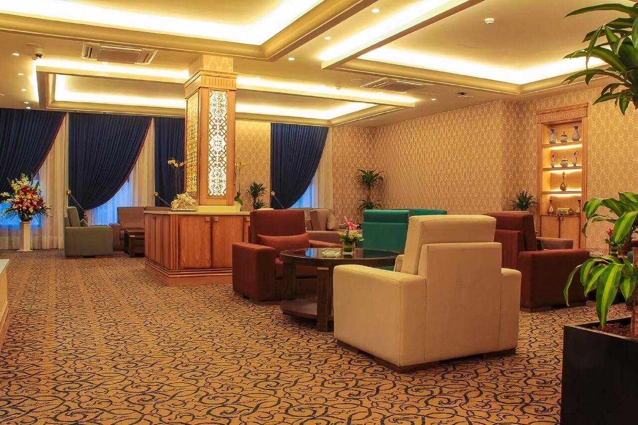 Thousand Nights Hotel Amman Exterior foto The lounge at the airport